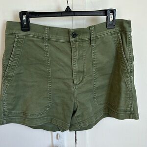 Madewell Olive Green Women’s Utility Shorts